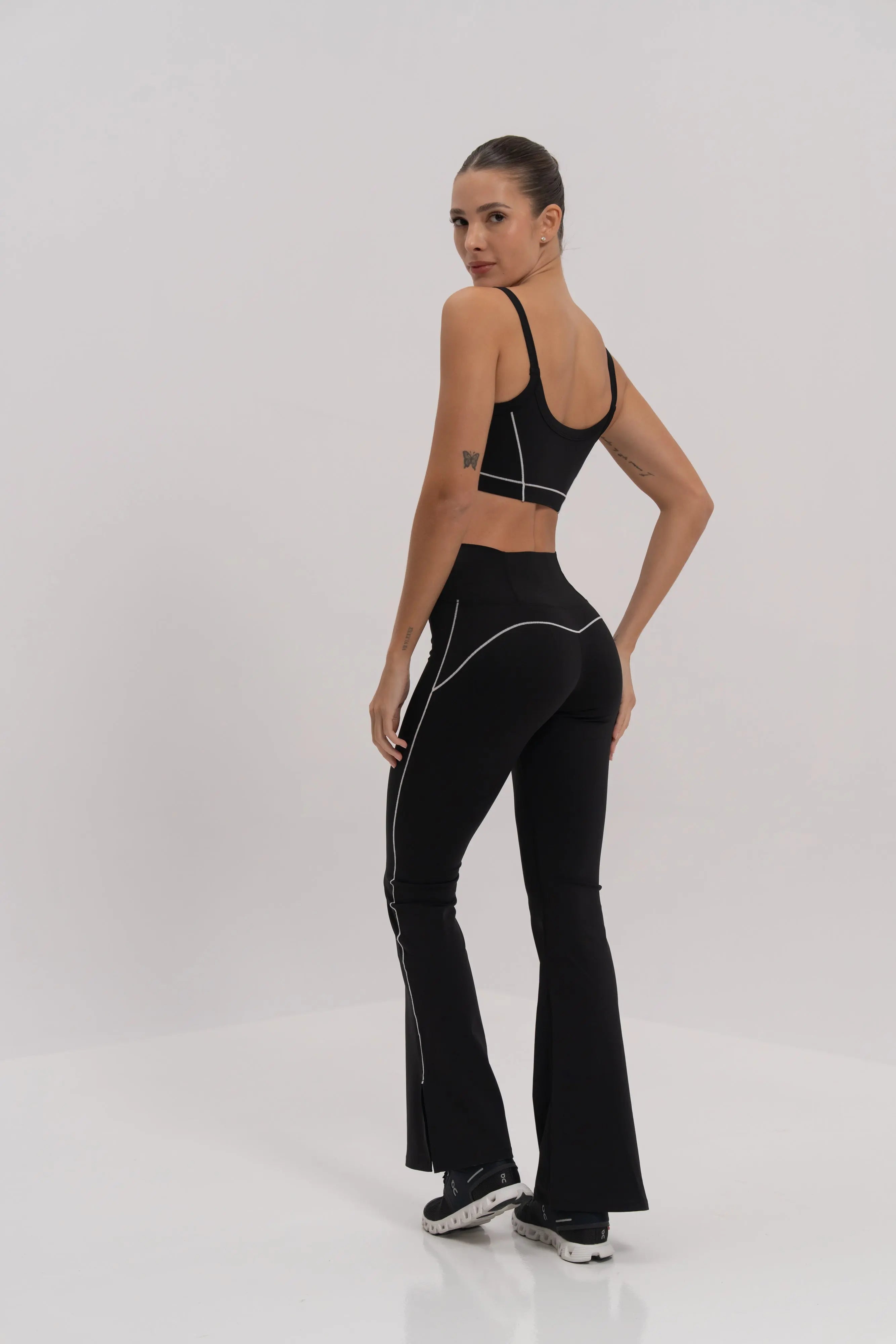 3 Piece Fitness Set  ( Top & Leggings ) +  Shorts FREE